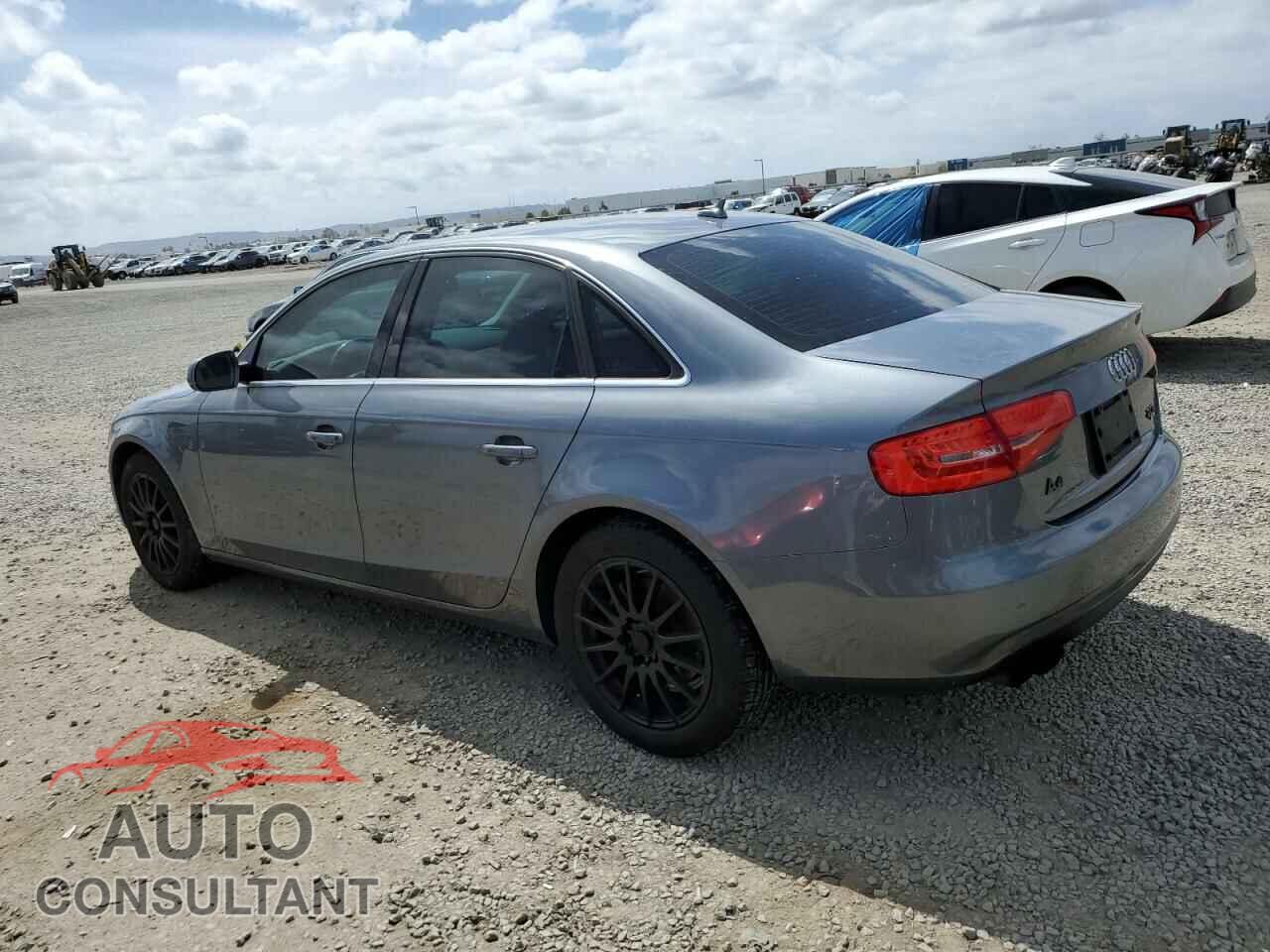 AUDI A4 2013 - WAUBFAFL8DN012921