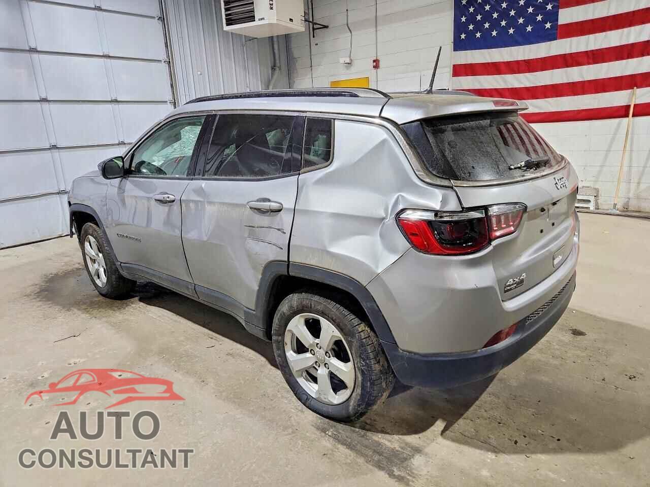 JEEP COMPASS 2018 - 3C4NJDBB2JT270960