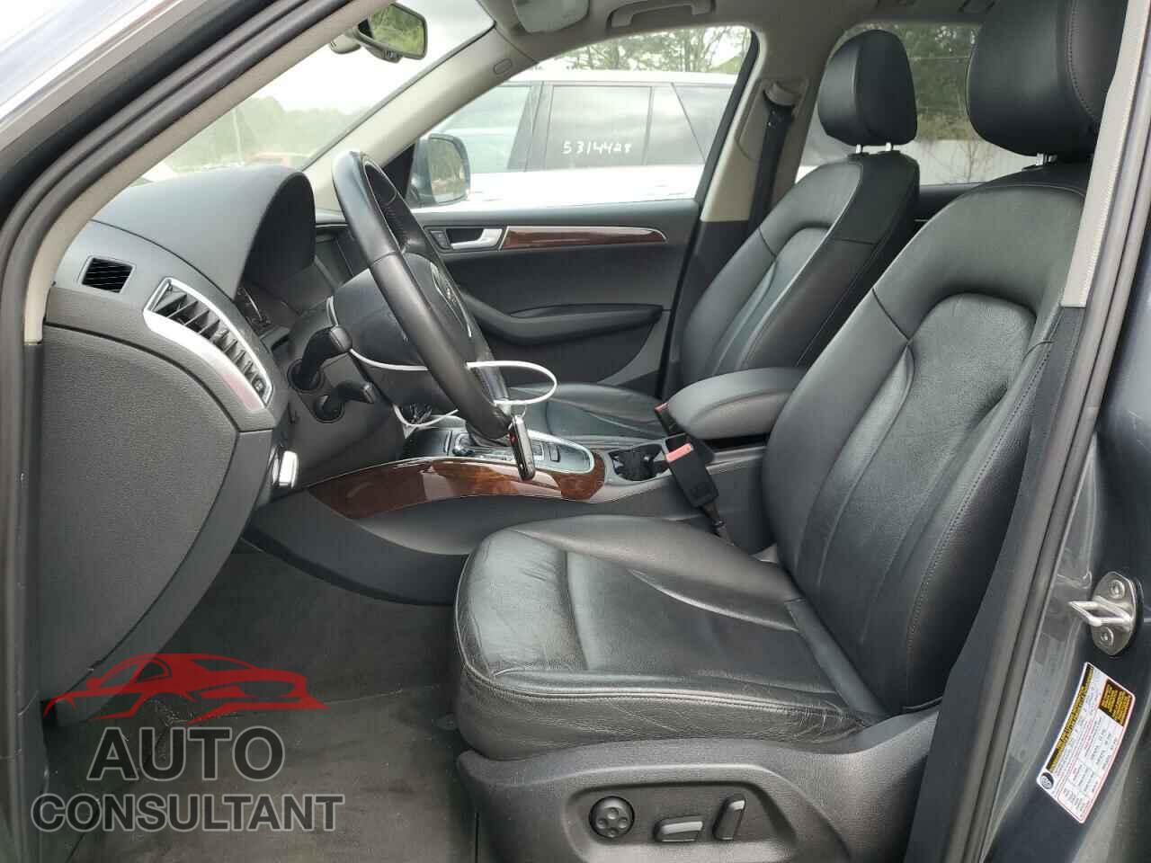 AUDI Q5 2012 - WA1LFAFP9CA117932