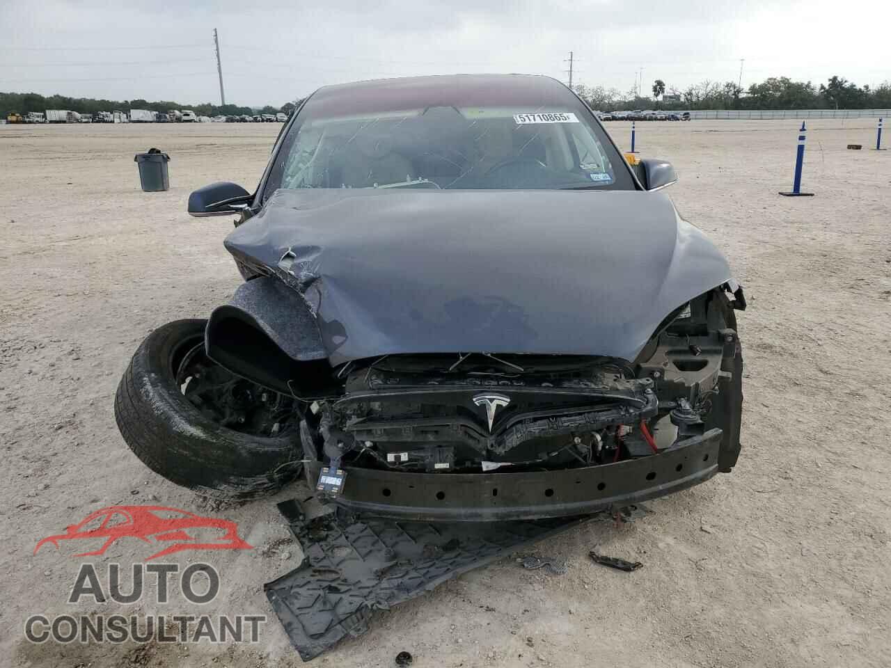 TESLA MODEL X 2016 - 5YJXCDE26GF034172