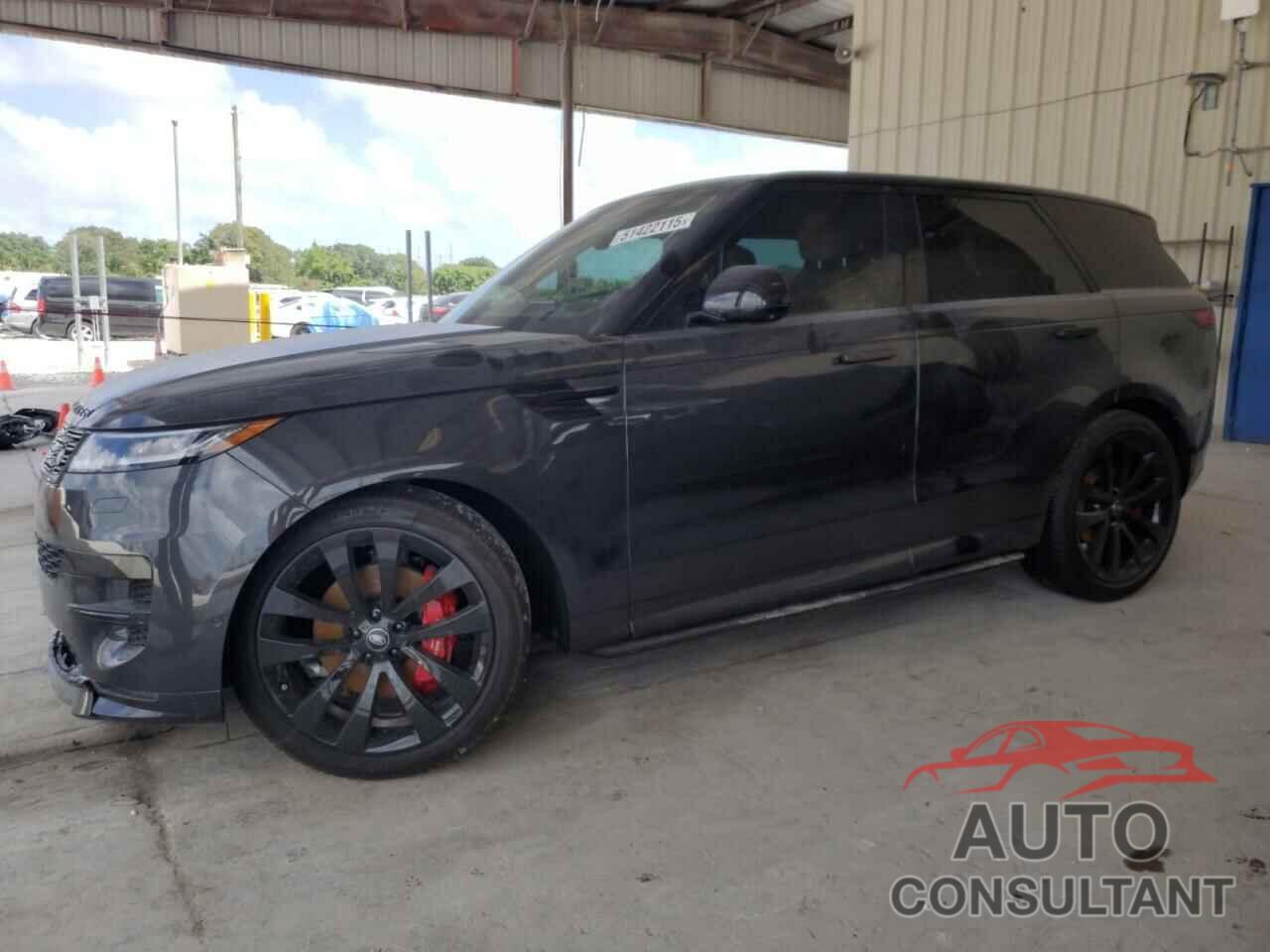 LAND ROVER RANGEROVER 2024 - SAL1L9FU4RA188628