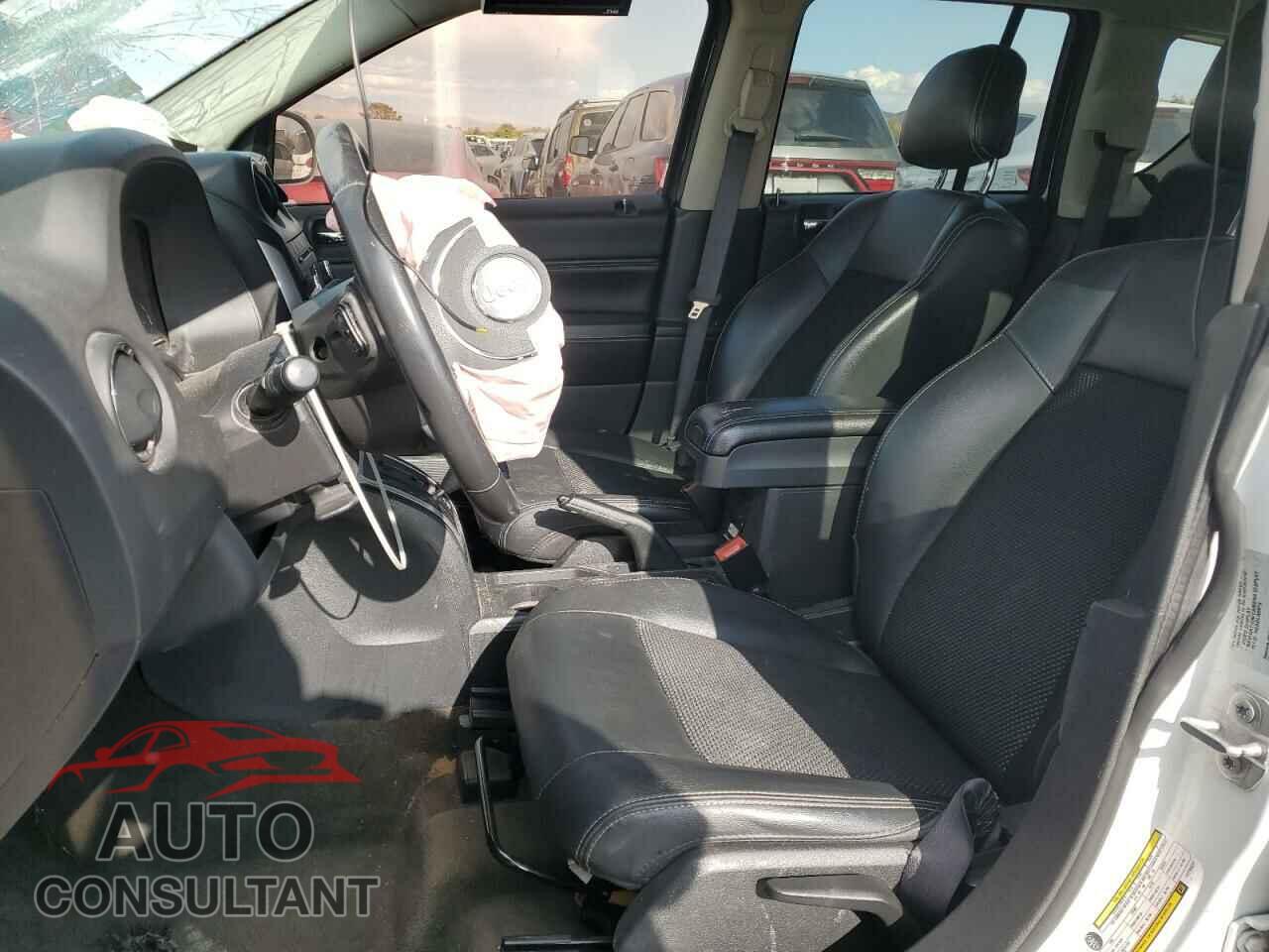 JEEP COMPASS 2016 - 1C4NJCEA0GD735537