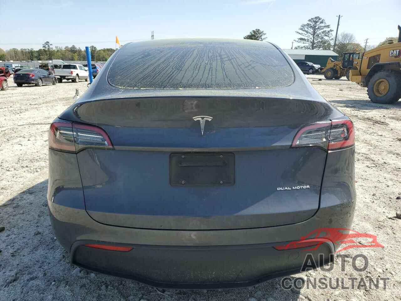 TESLA MODEL Y 2023 - 7SAYGAEE9PF662103