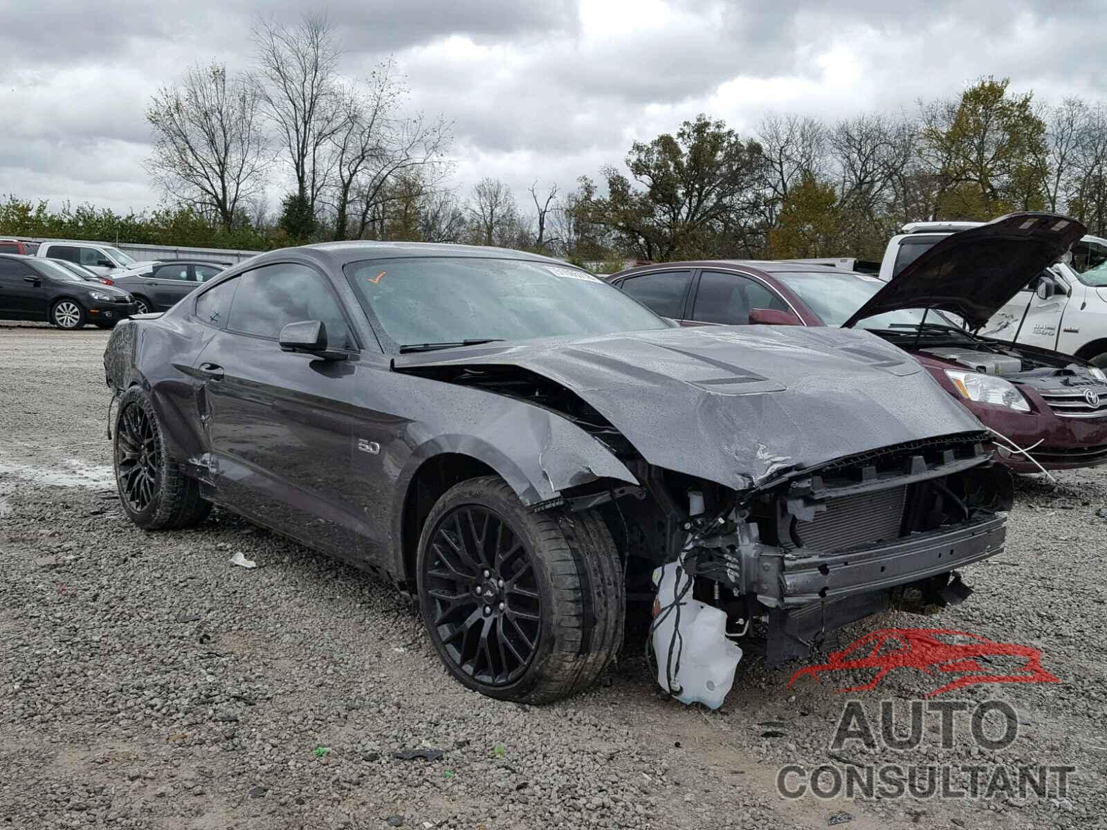 FORD MUSTANG 2018 - 1FA6P8CF8J5107828