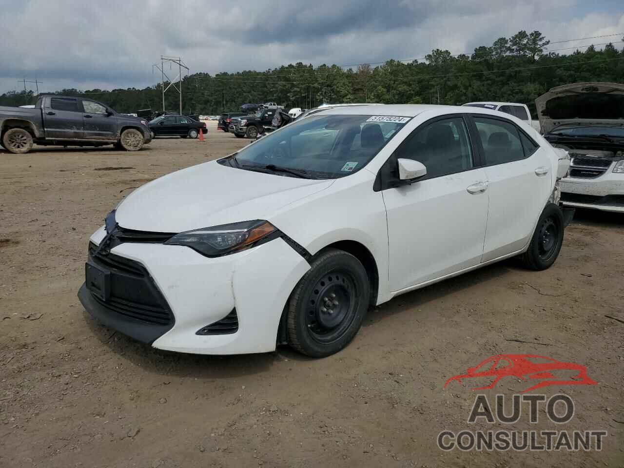 TOYOTA COROLLA 2018 - 5YFBURHE7JP803137