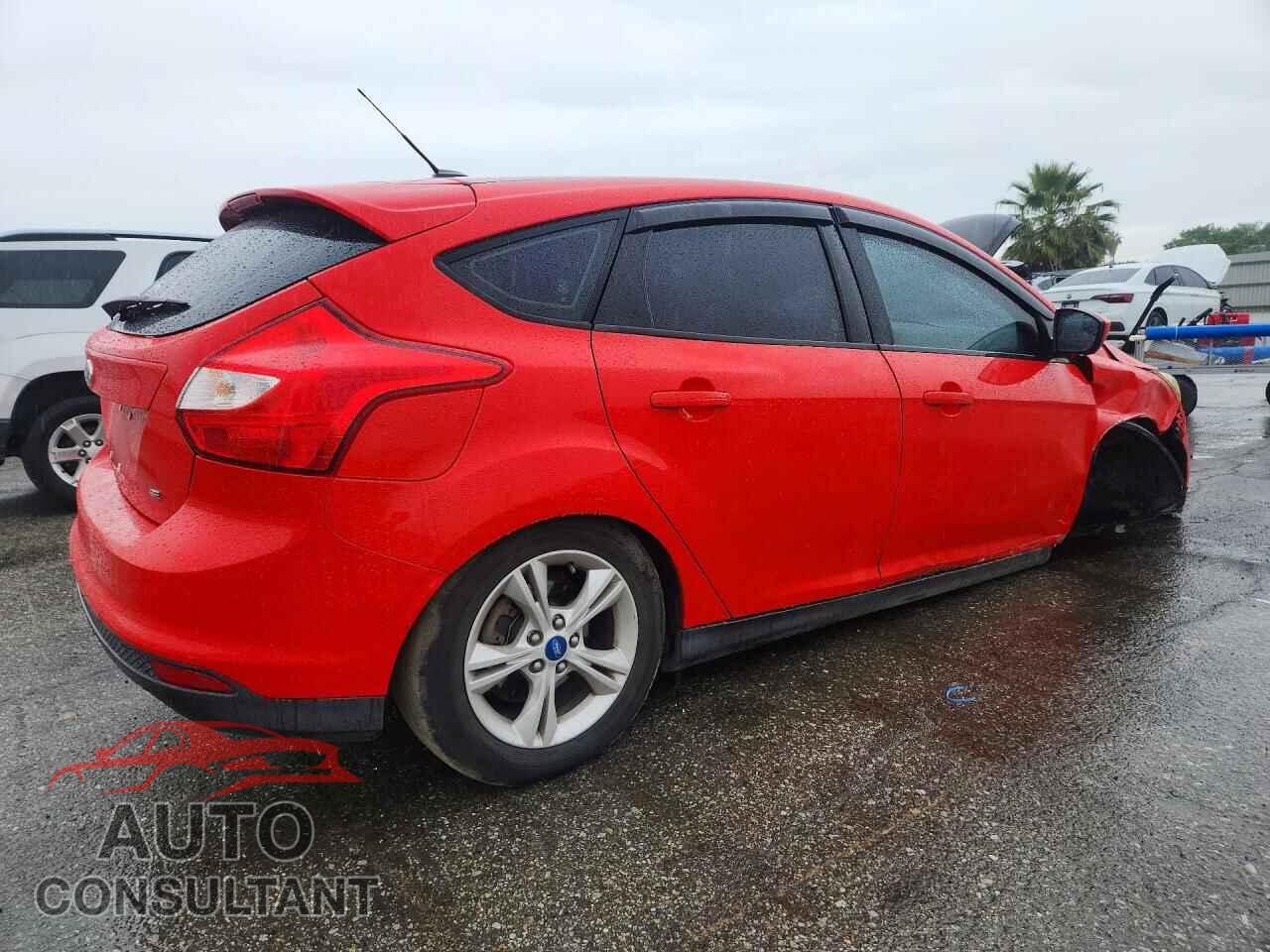 FORD FOCUS 2012 - 1FAHP3K2XCL304962