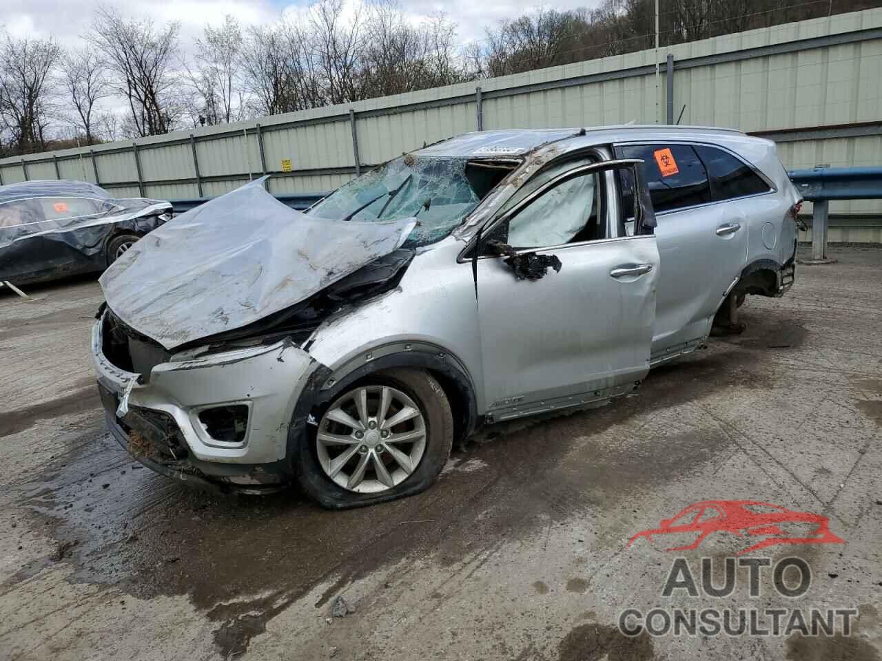 KIA SORENTO 2018 - 5XYPGDA55JG403530