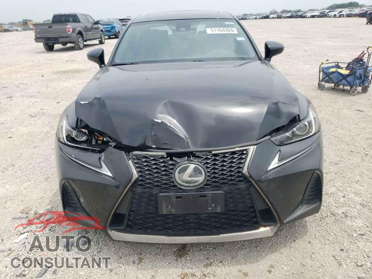 LEXUS IS 2017 - JTHBA1D23H5042117