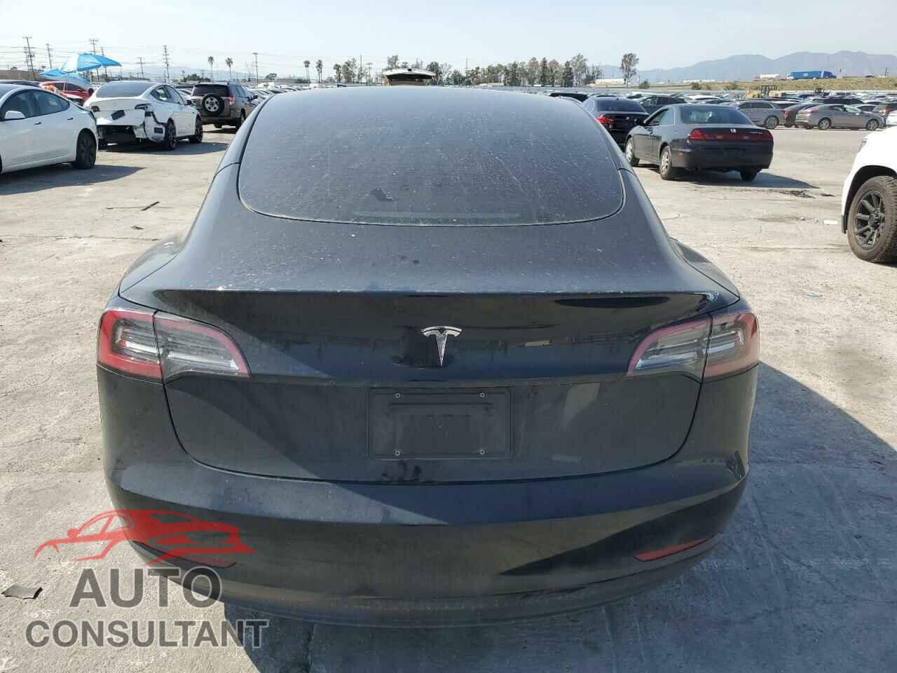 TESLA MODEL 3 2023 - 5YJ3E1EA7PF694008