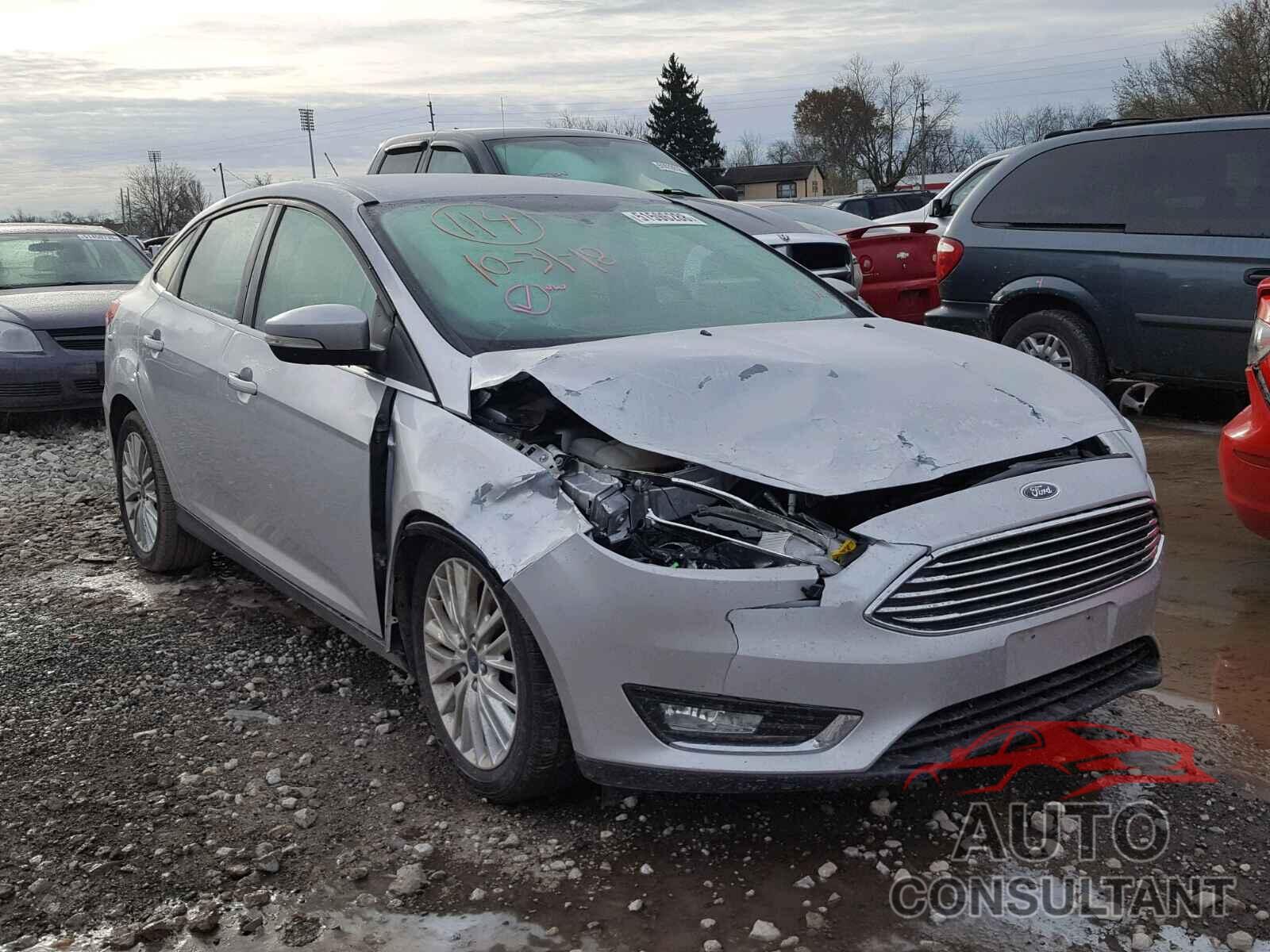 FORD FOCUS 2015 - 1FADP3J29FL239557
