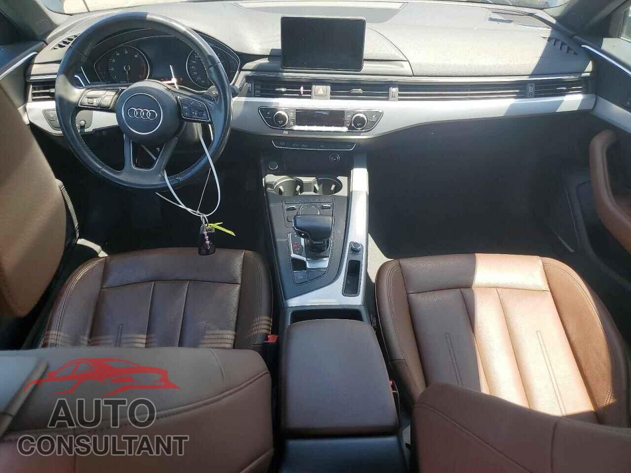 AUDI A4 2018 - WAULMAF47JA044667