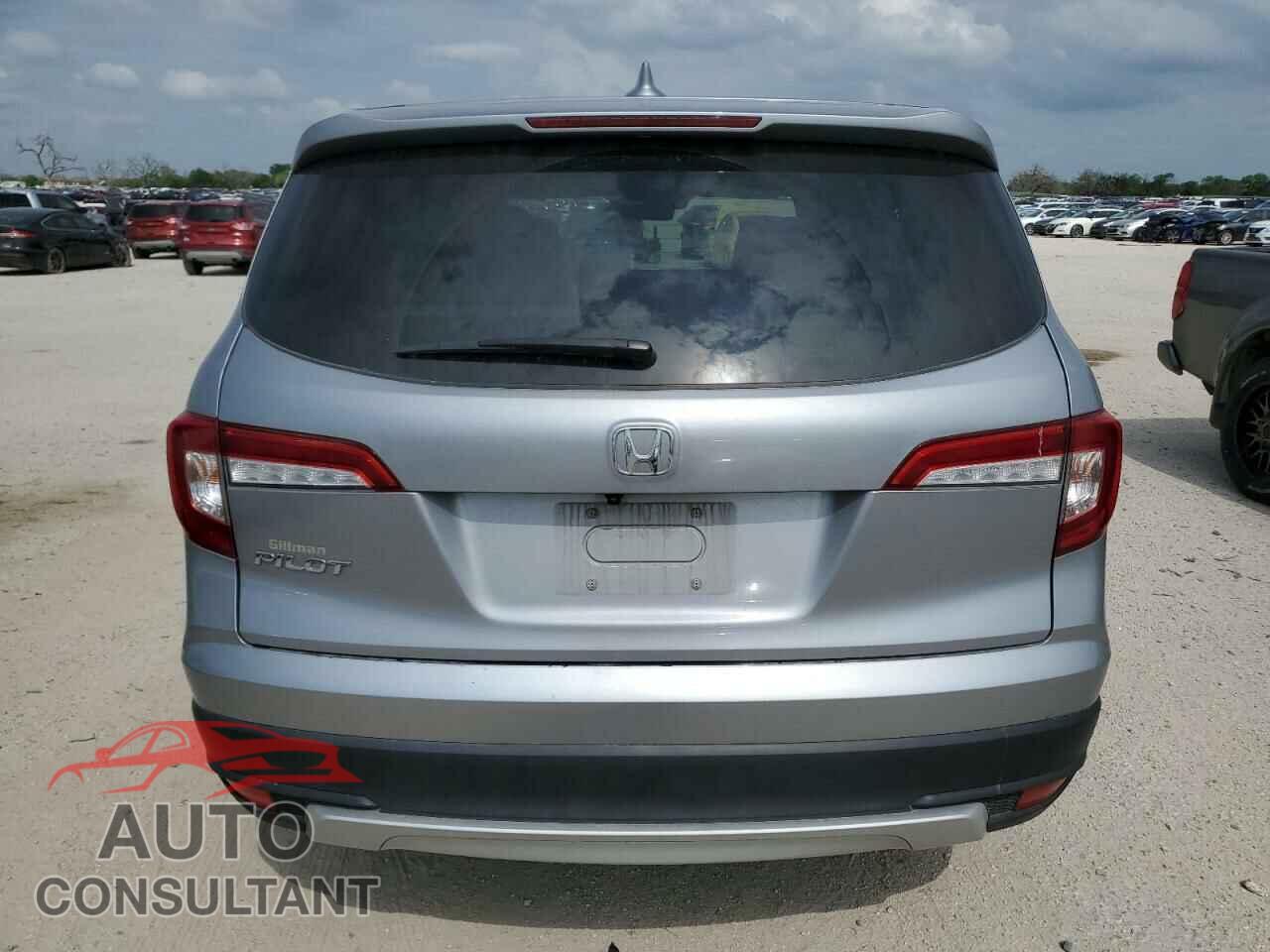 HONDA PILOT 2019 - 5FNYF5H54KB043209
