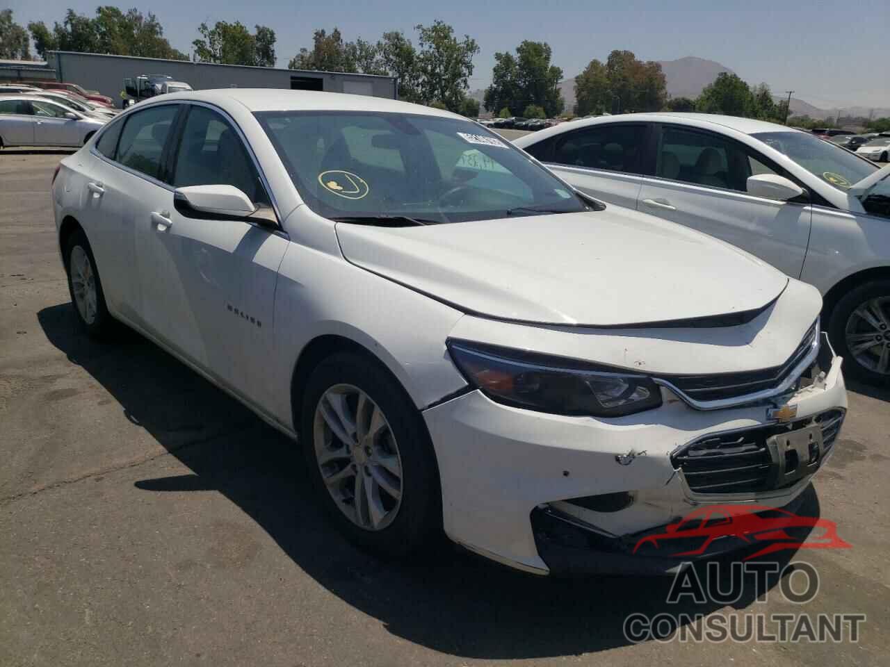 CHEVROLET MALIBU 2018 - 1G1ZD5ST8JF250545