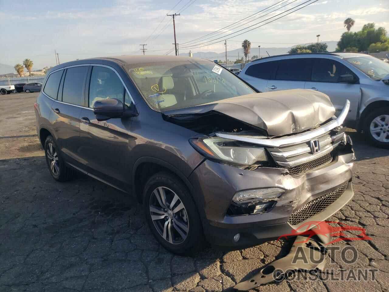 HONDA PILOT 2018 - 5FNYF5H32JB028401