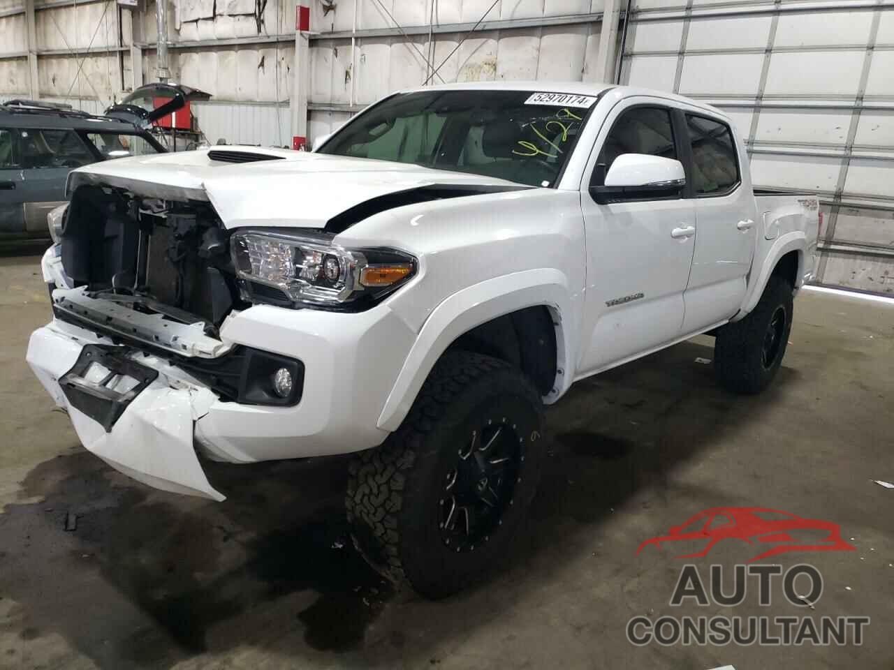 TOYOTA TACOMA 2018 - 5TFCZ5AN0JX130427