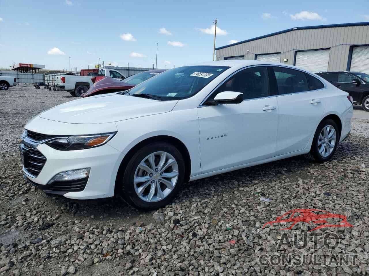 CHEVROLET MALIBU 2022 - 1G1ZD5ST4NF136211