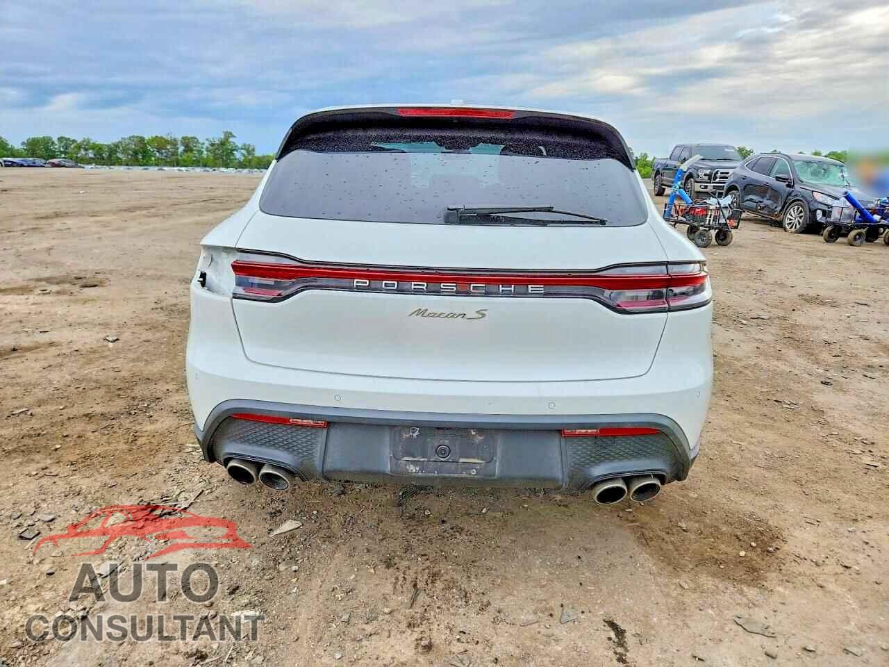 PORSCHE MACAN 2022 - WP1AG2A59NLB20406