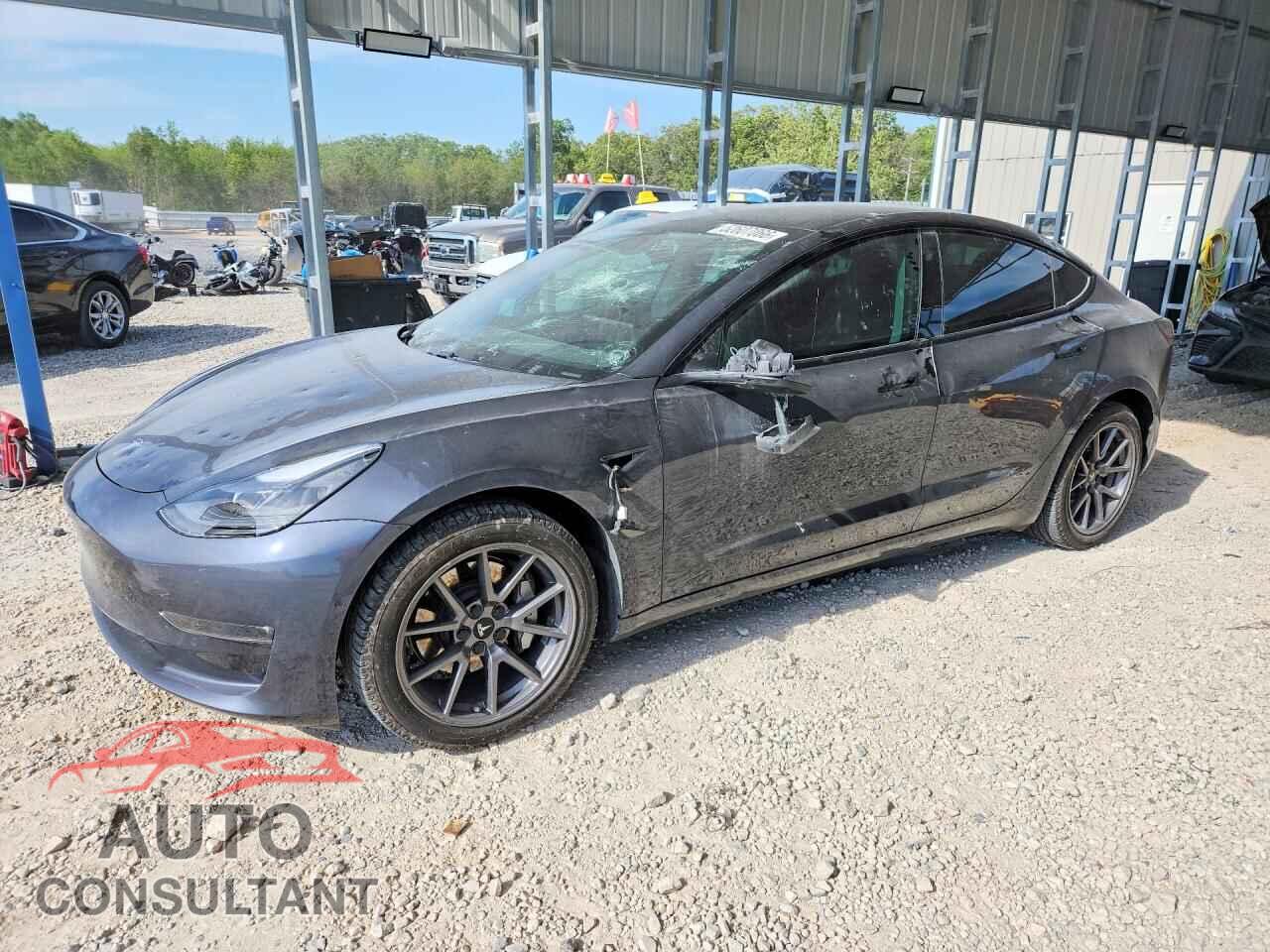 TESLA MODEL 3 2021 - 5YJ3E1EB2MF044099