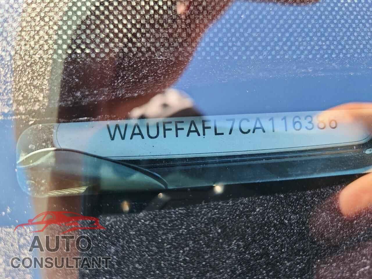 AUDI A4 2012 - WAUFFAFL7CA116386