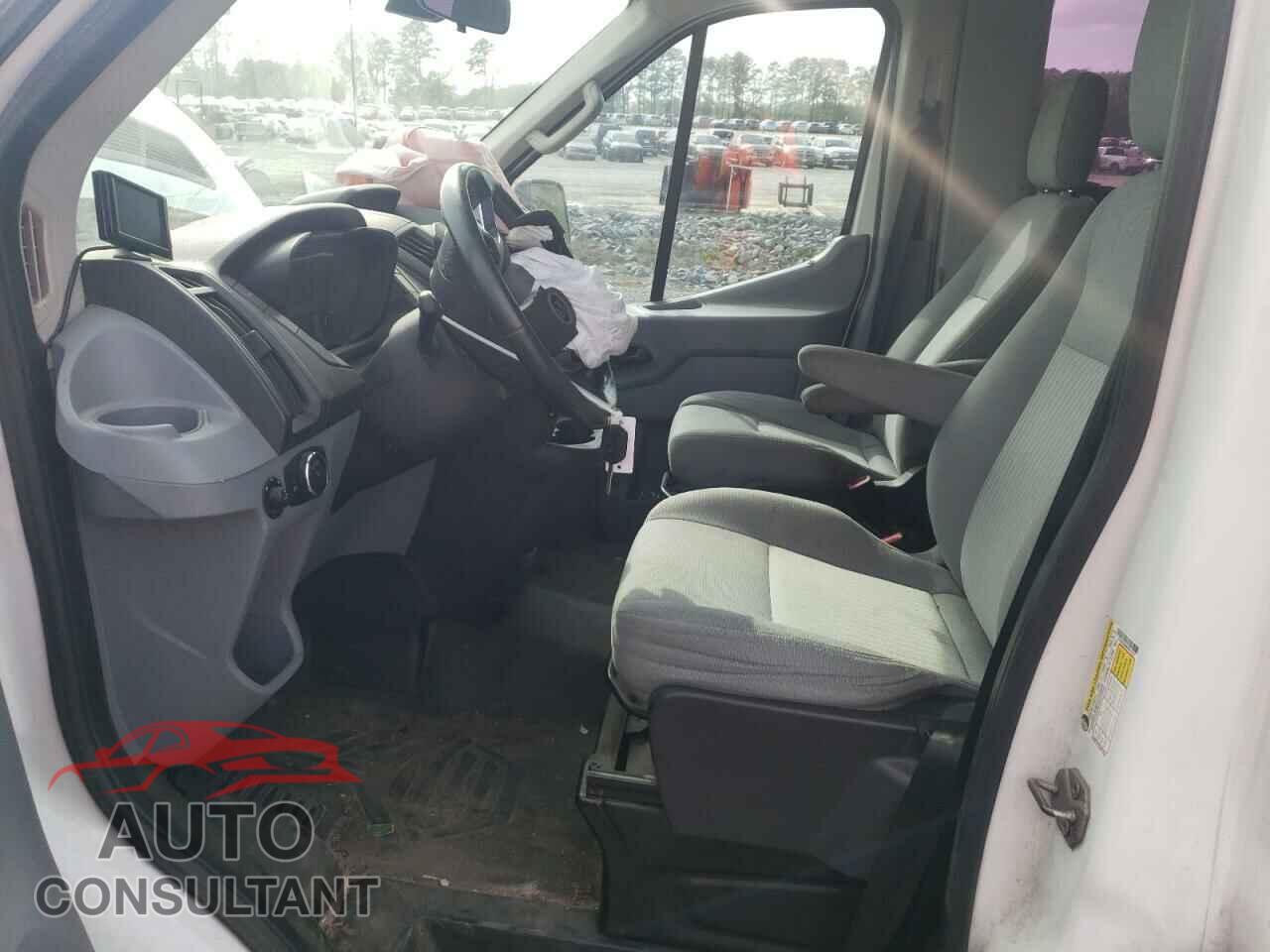 FORD TRANSIT 2015 - 1FTNE2CM6FKA10224