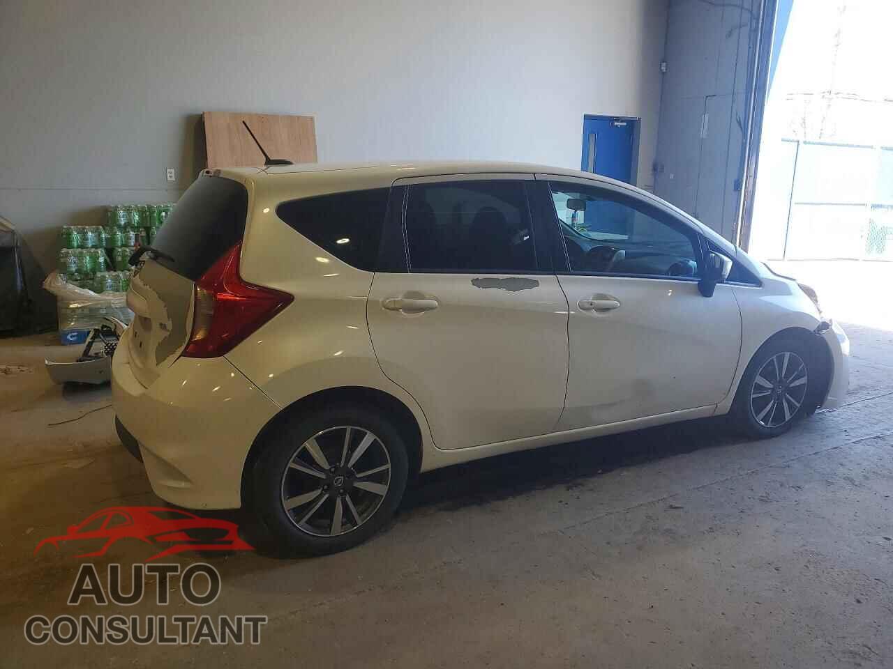 NISSAN VERSA 2017 - 3N1CE2CP3HL381816