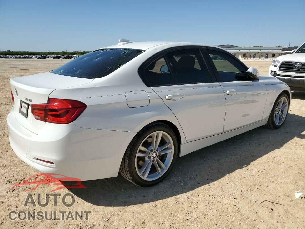 BMW 3 SERIES 2016 - WBA8E1G58GNT33679