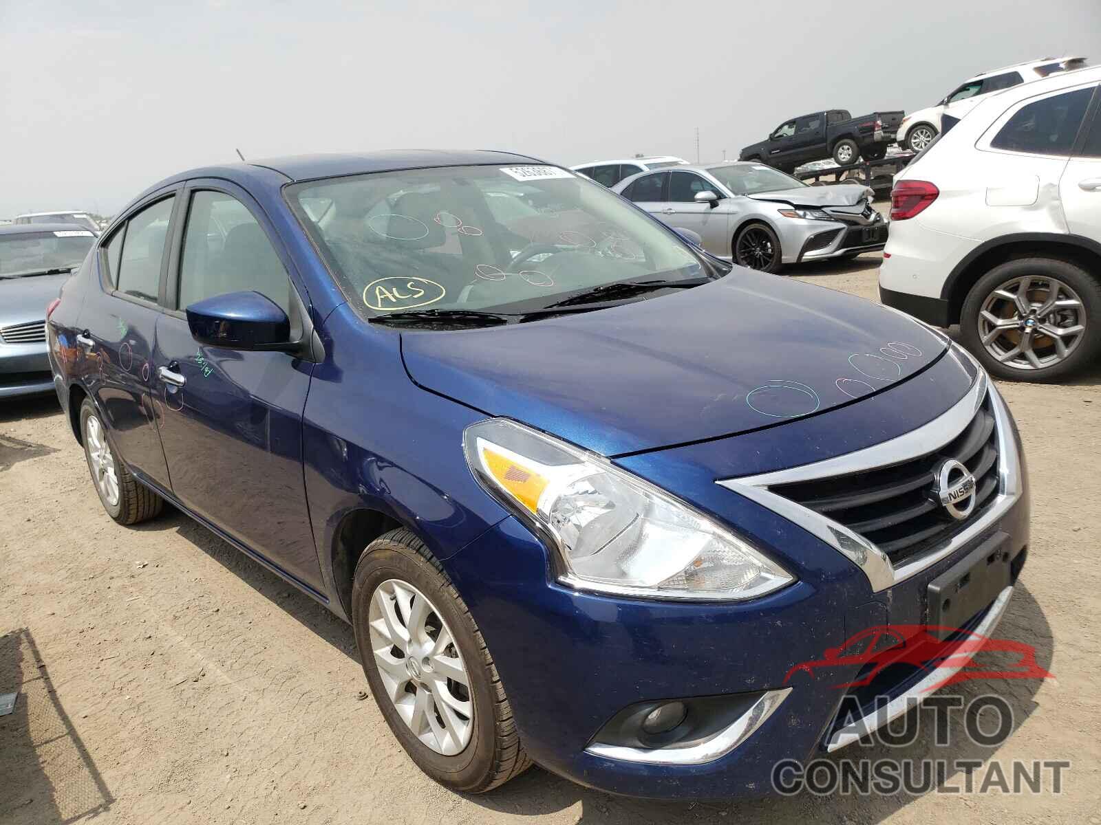 NISSAN VERSA 2018 - 3N1CN7AP4JL882624