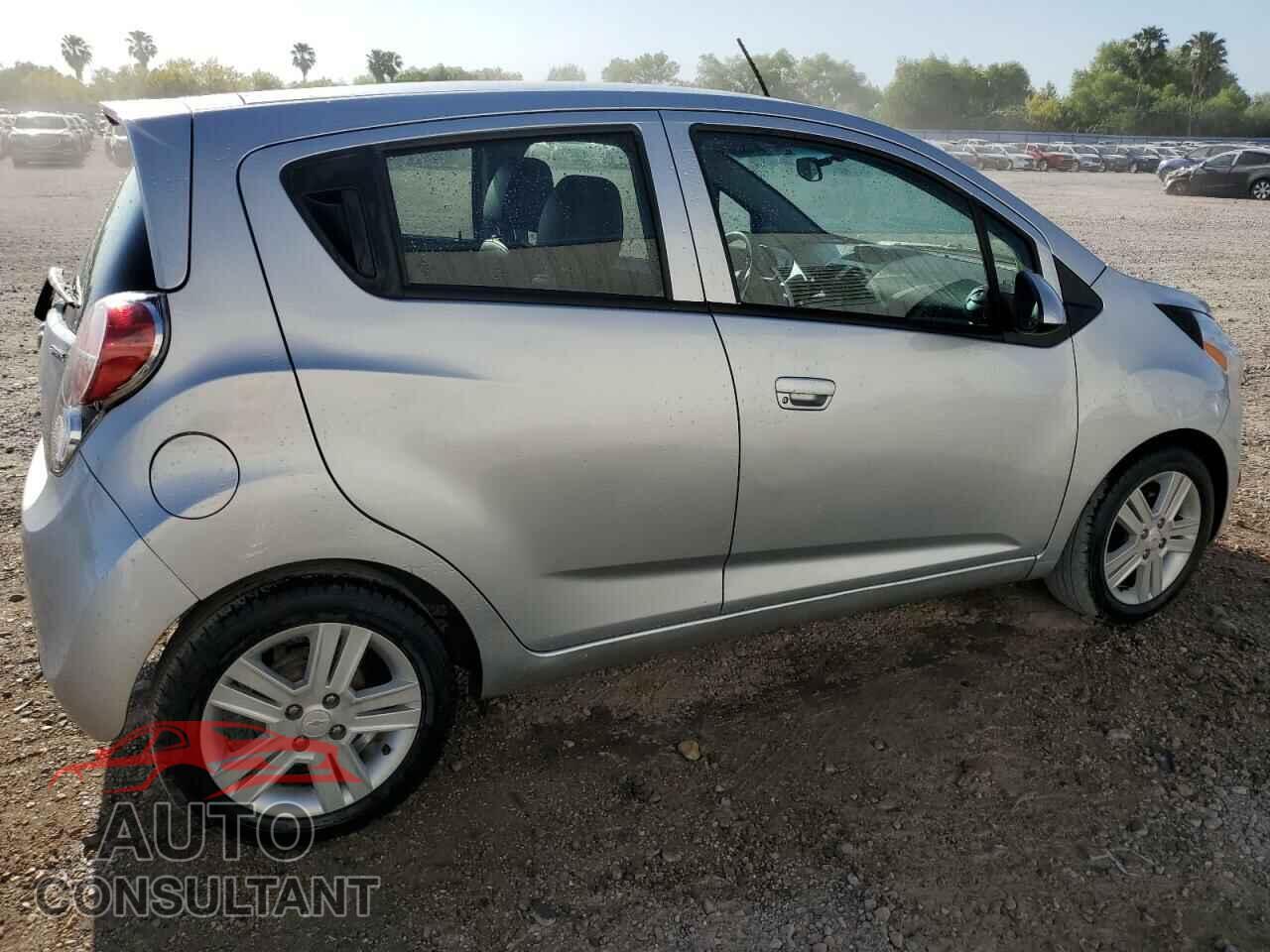 CHEVROLET SPARK 2015 - KL8CB6S92FC796479