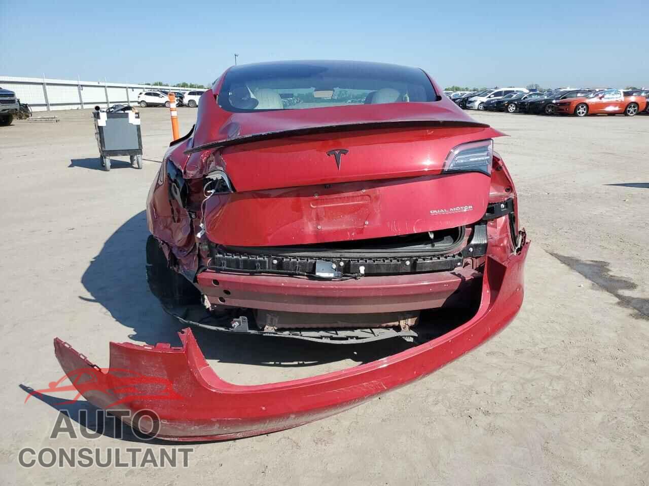 TESLA MODEL 3 2018 - 5YJ3E1EB4JF080582