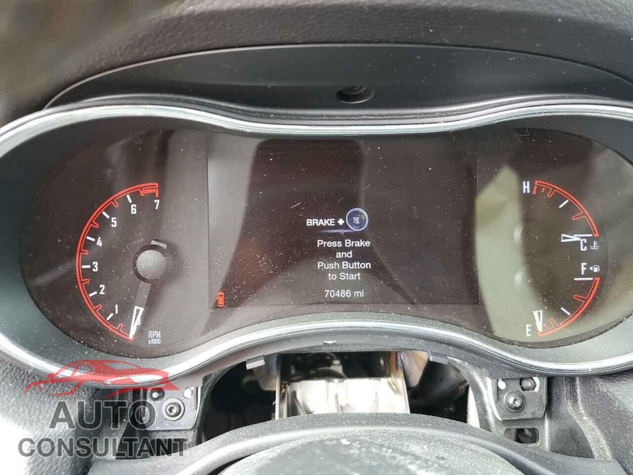 DODGE DURANGO 2018 - 1C4RDJAG5JC291785
