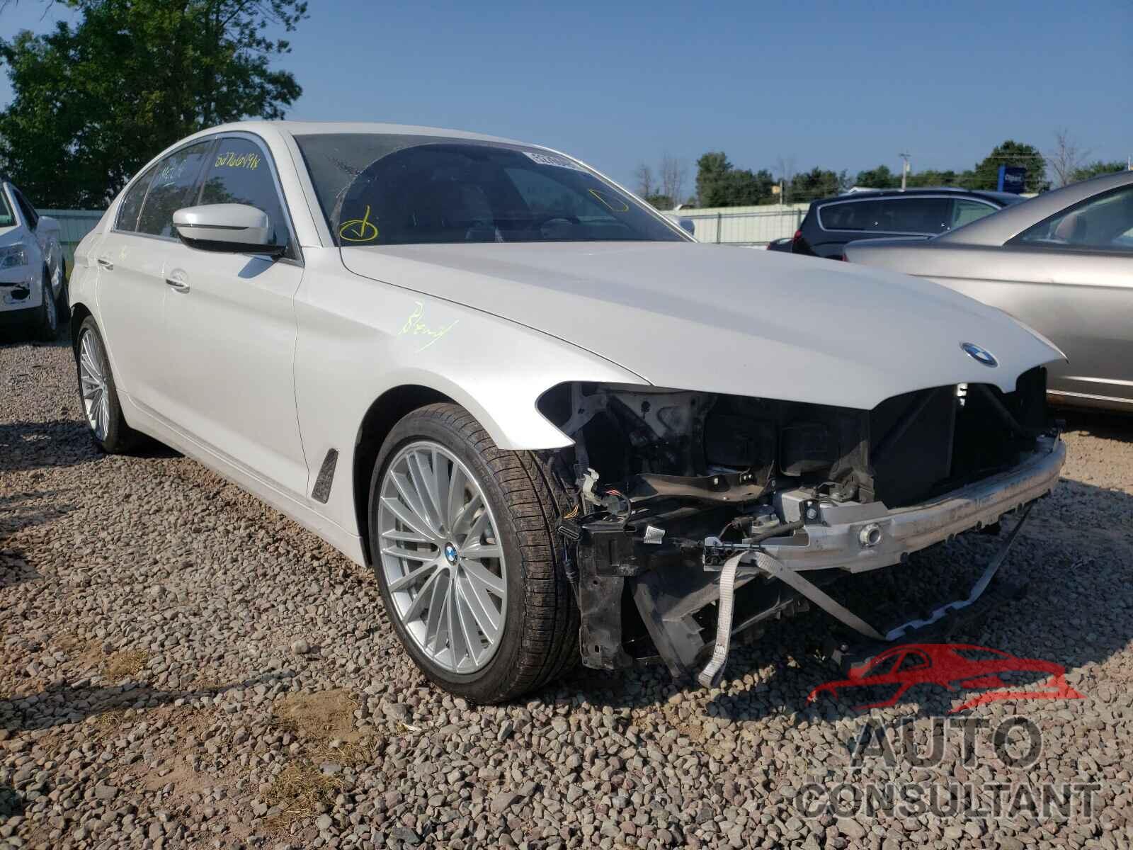 BMW 5 SERIES 2018 - WBAJA5C59JG898108