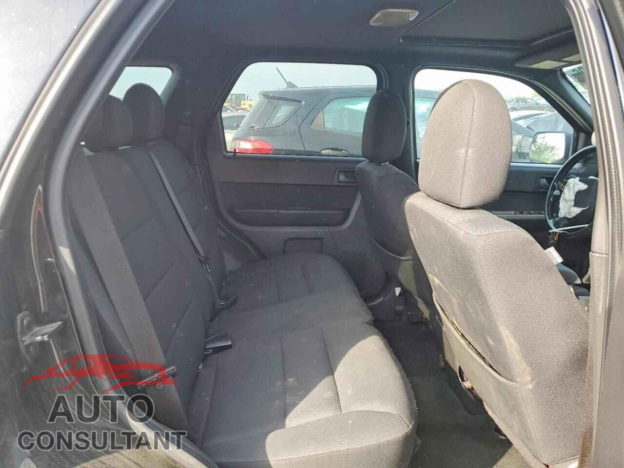 FORD ESCAPE 2011 - 1FMCU0D75BKA60383
