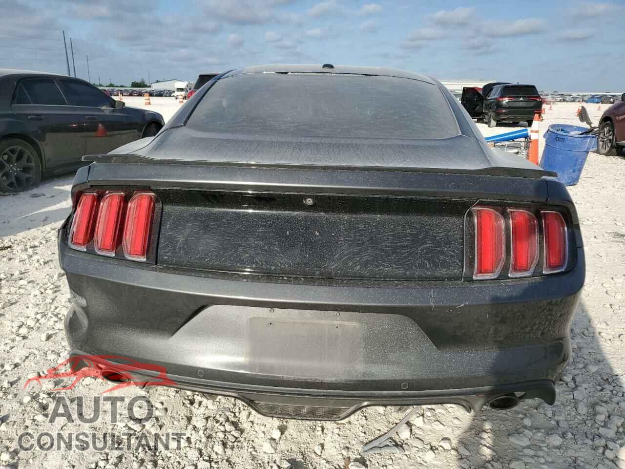 FORD MUSTANG 2015 - 1FA6P8CF5F5332604