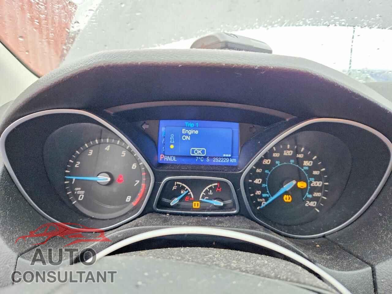 FORD FOCUS 2013 - 1FADP3K27DL287473