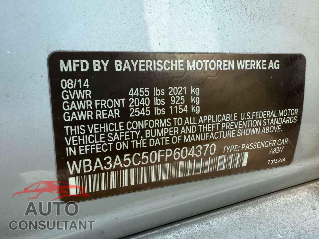 BMW 3 SERIES 2015 - WBA3A5C50FP604370