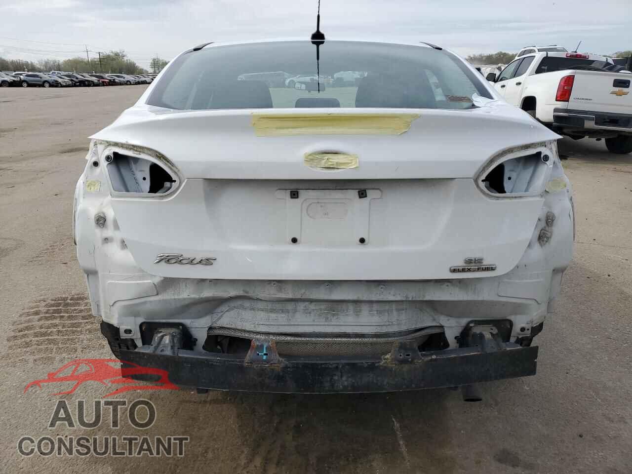 FORD FOCUS 2016 - 1FADP3F25GL324745
