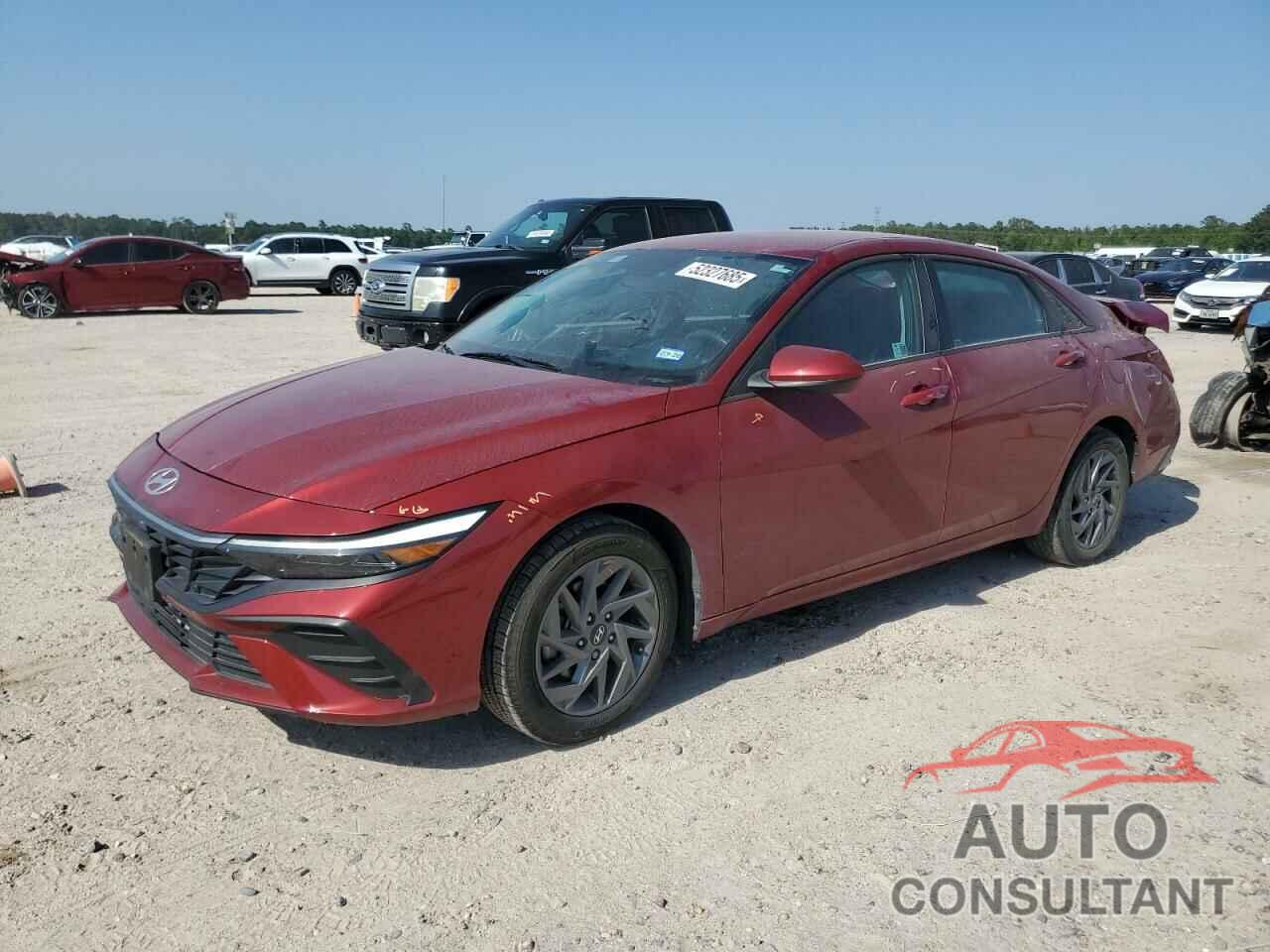 HYUNDAI ELANTRA 2024 - KMHLM4DG8RU686709