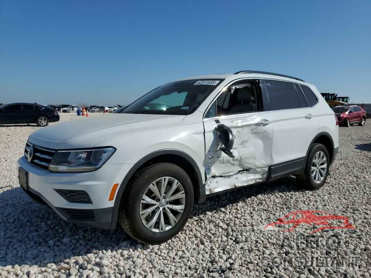 VOLKSWAGEN TIGUAN 2019 - 3VV3B7AX0KM028457