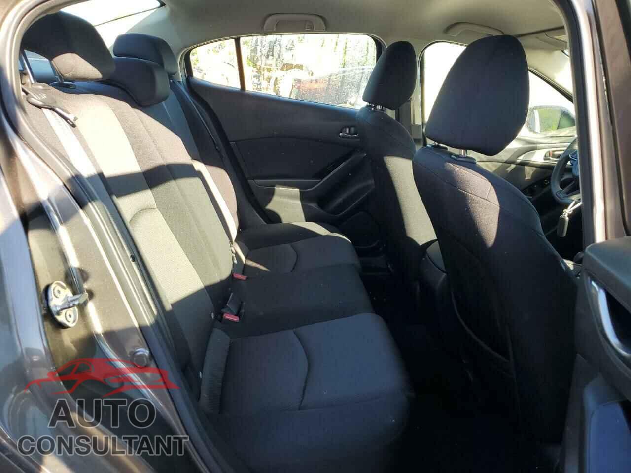 MAZDA 3 2017 - 3MZBN1U76HM111021