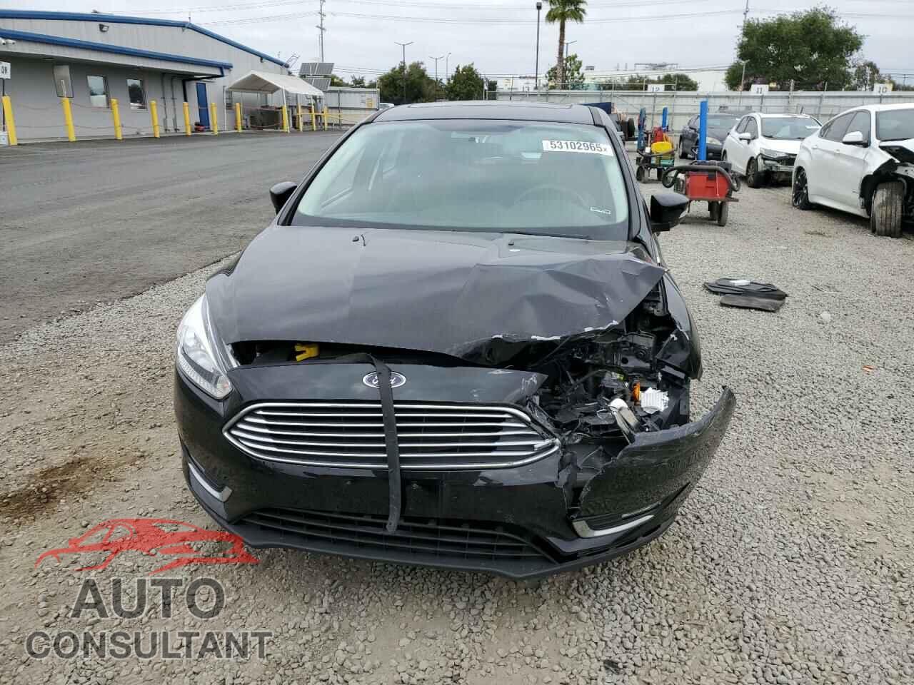 FORD FOCUS 2017 - 1FADP3N27HL343753