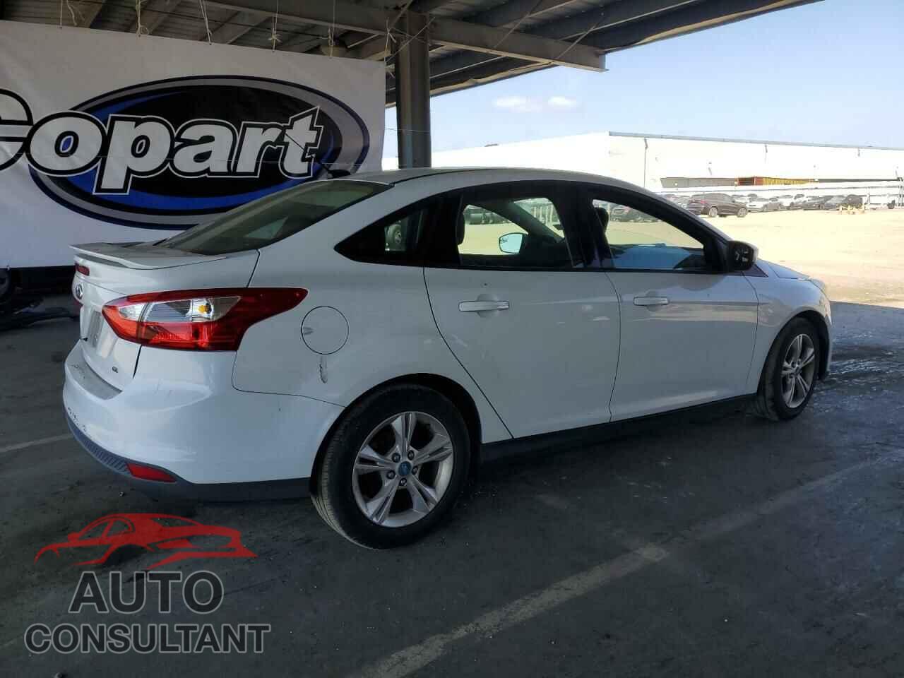 FORD FOCUS 2012 - 1FAHP3F22CL130833