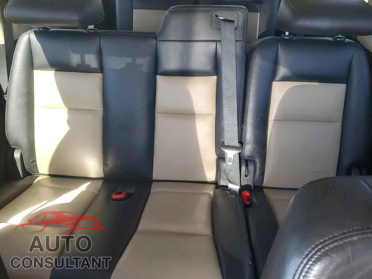 FORD EXPLORER 2010 - 1FMEU7EEXAUA97169