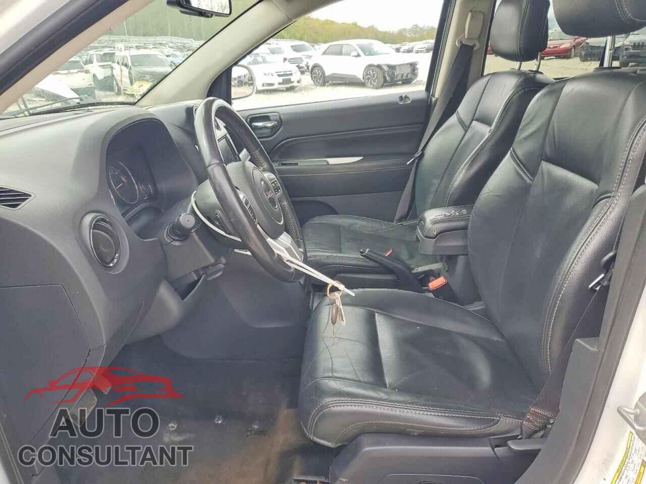 JEEP COMPASS 2017 - 1C4NJCEB8HD185871