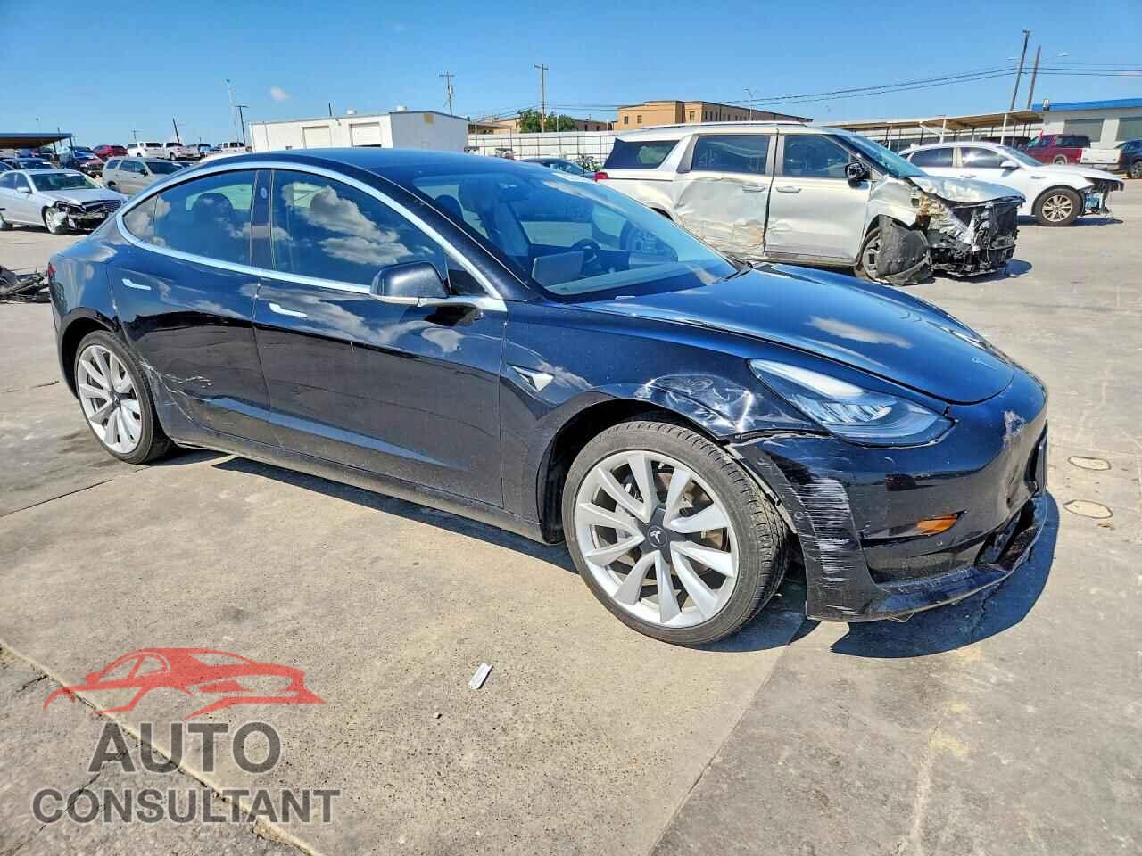 TESLA MODEL 3 2020 - 5YJ3E1EA5LF802247