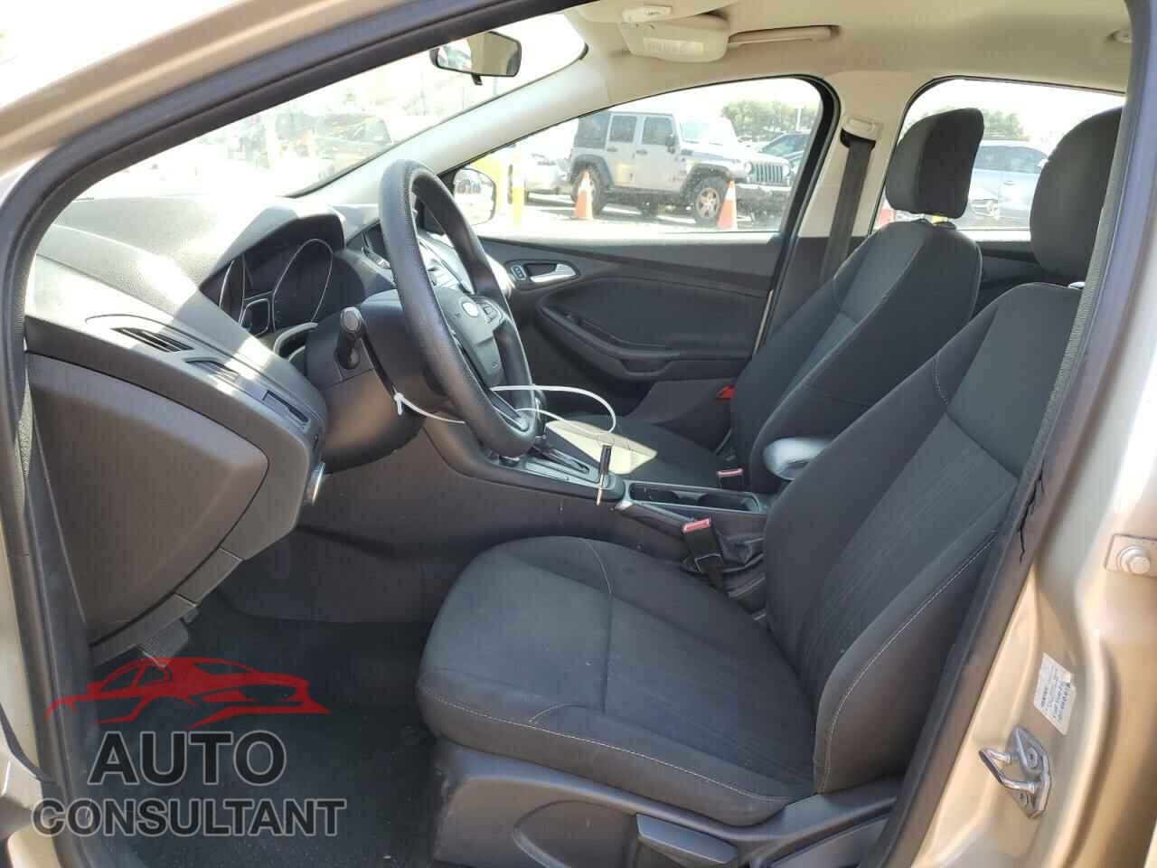FORD FOCUS 2017 - 1FADP3FE5HL297381