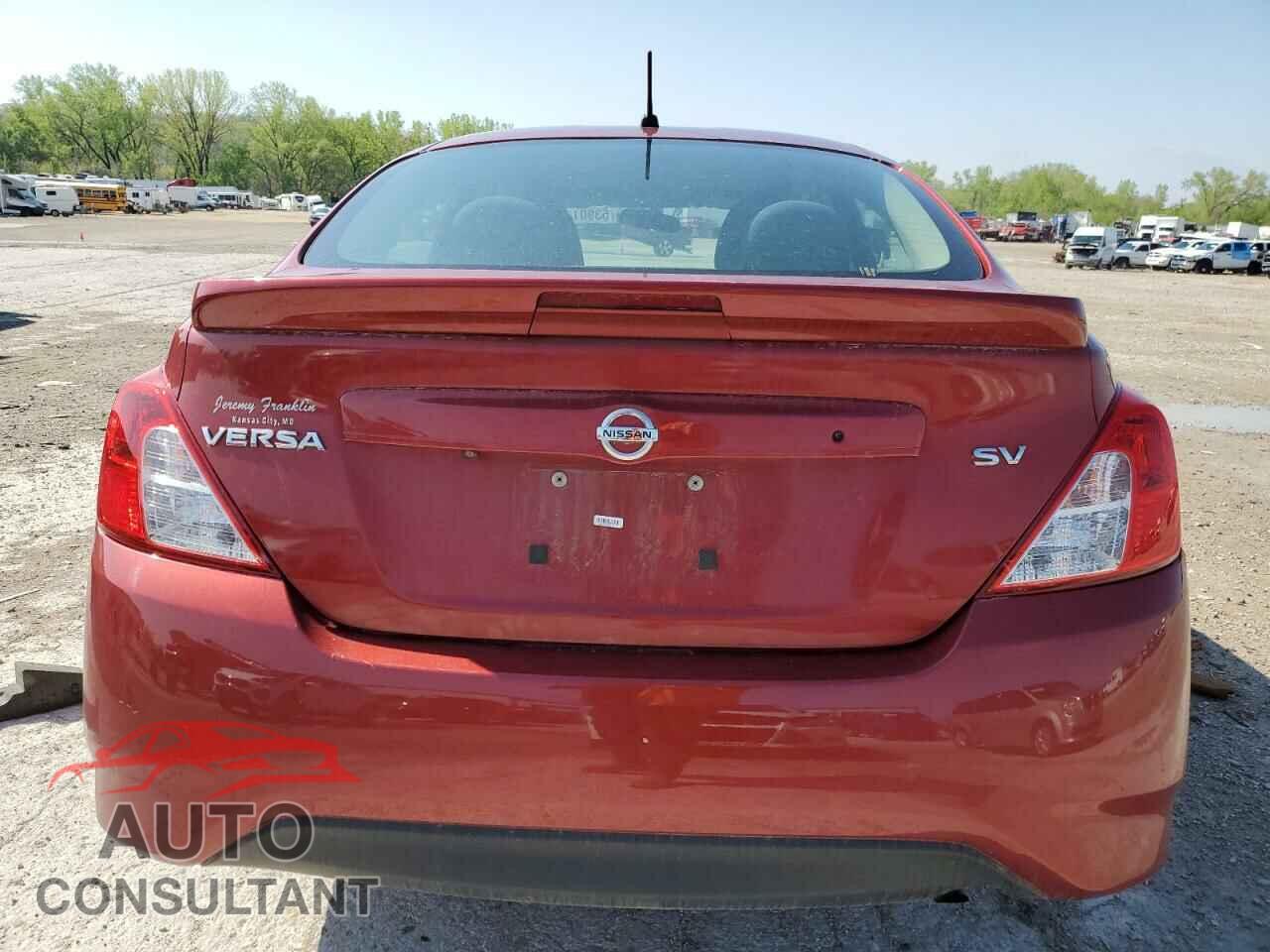 NISSAN VERSA 2019 - 3N1CN7AP3KL858347