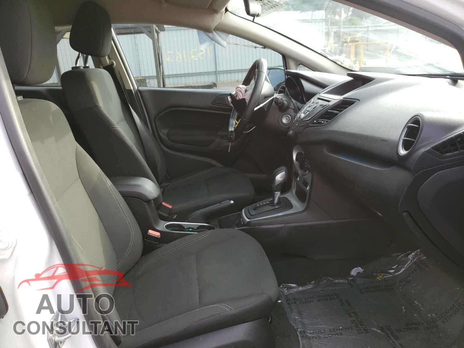 FORD FIESTA 2016 - 3FADP4EJ7GM165319