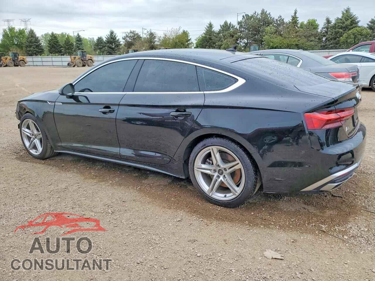 AUDI A5 2021 - WAUFACF57MA052296