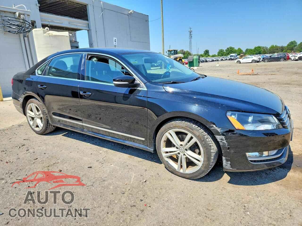 VOLKSWAGEN PASSAT 2014 - 1VWCN7A30EC007792
