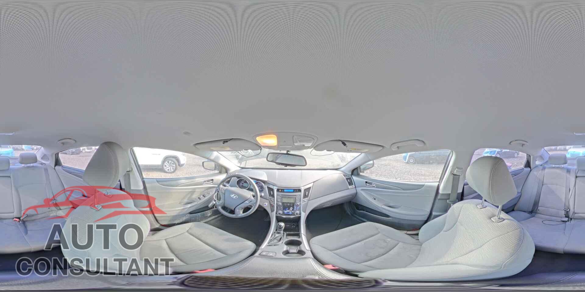 HYUNDAI SONATA 2013 - KMHEC4A40DA064721